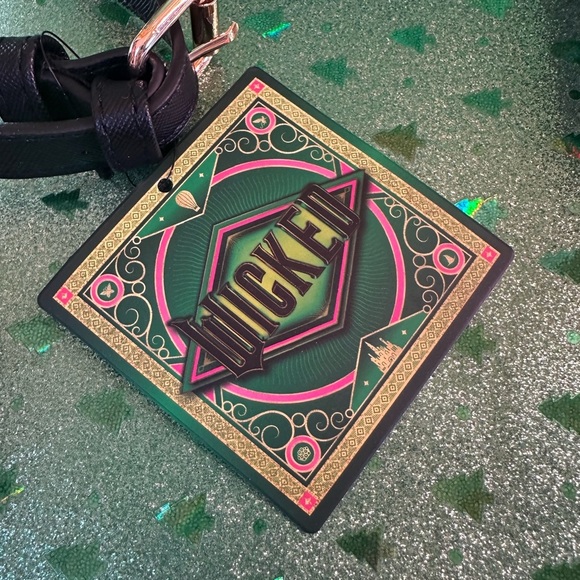 Wicked Crossbody Bag NWT by BioWorld - Picture 6 of 10